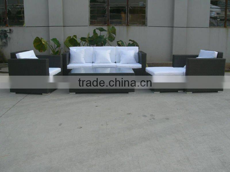 outdoor rattan sofa