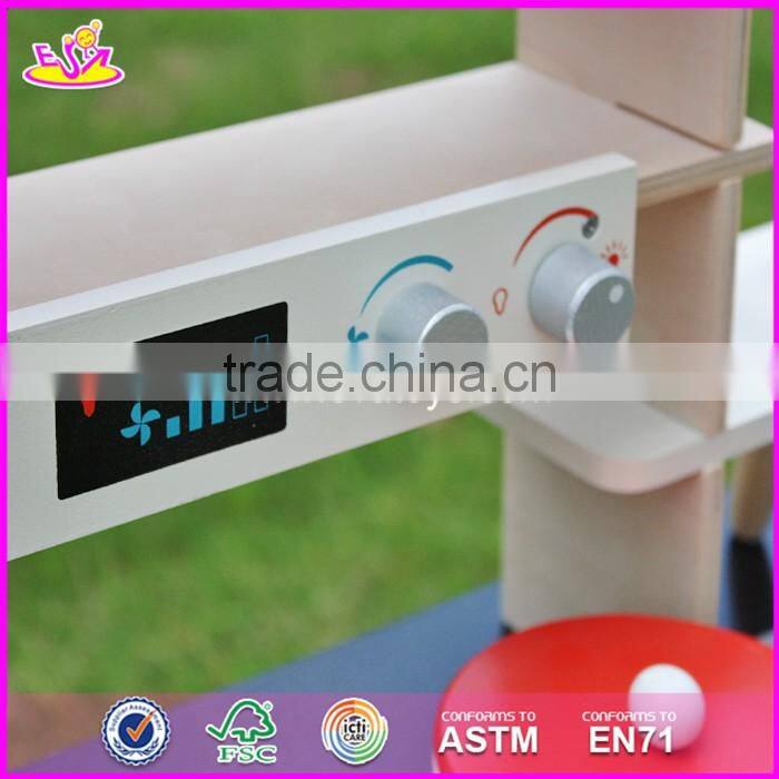 2017 New design red kids pretend play wooden kitchen toy W10C211