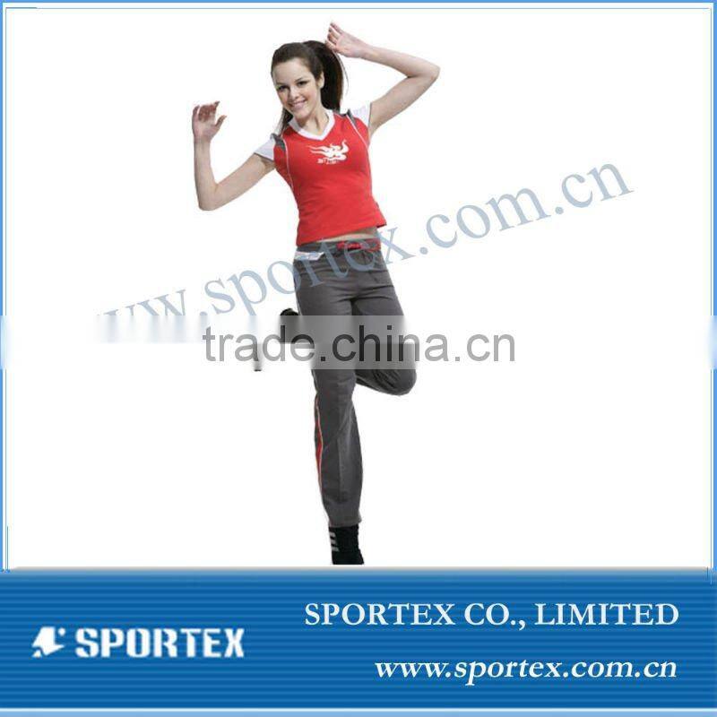 Latest OEM Ladies tennis suits/fitness wear