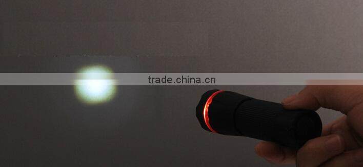 3AAA Battery Stretch Adjustable zoom flashlight torch