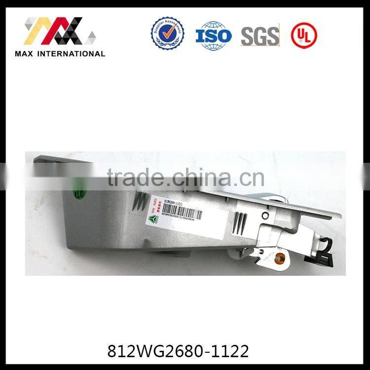 SINOTRUK HOWO Truck Spare Parts The Right Door Opening Assembly 812W62680-1122