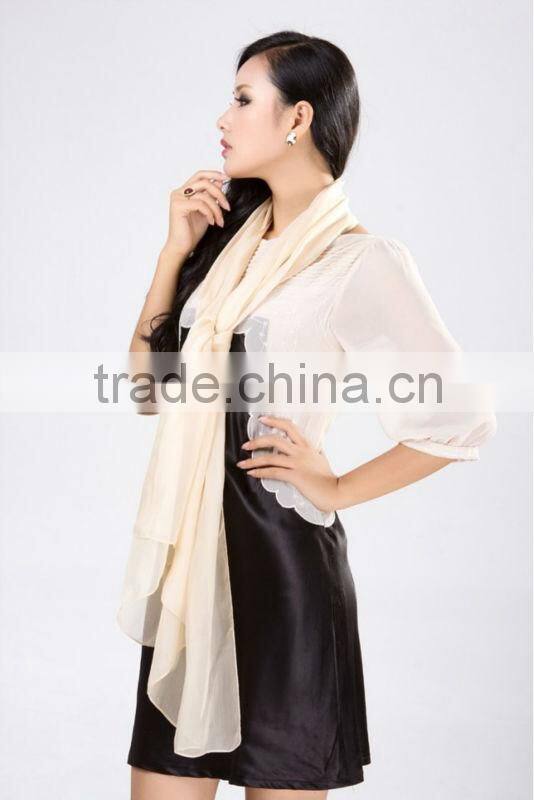 Digital printed silk scarves002