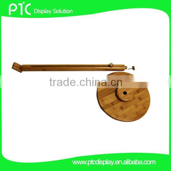 Bamboo arrow sign stand