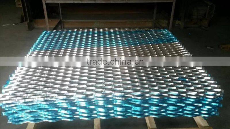 Stretch powder coated expanded Metal Mesh