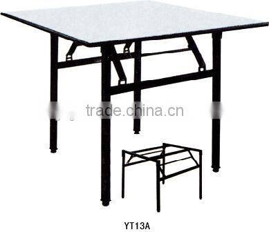 PP table round small folding iron table bar cocktail plastic tables for wholesale YPP16