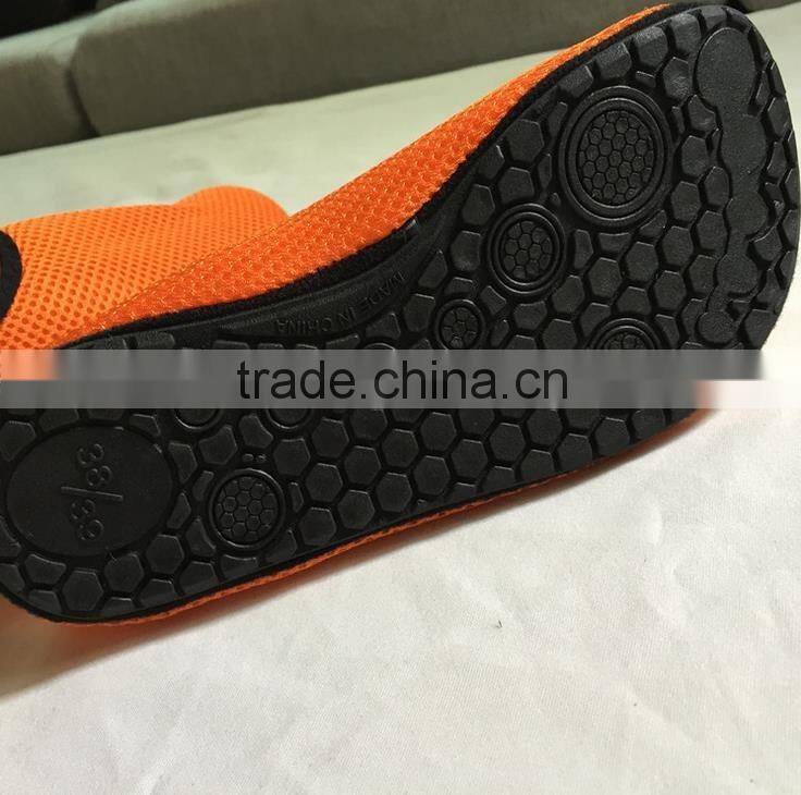 mesh breathable shoe
