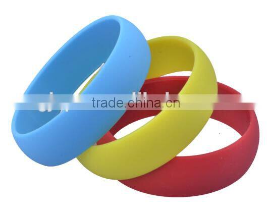 Wholesale Popular Safe Baby Teether Ring Silicone