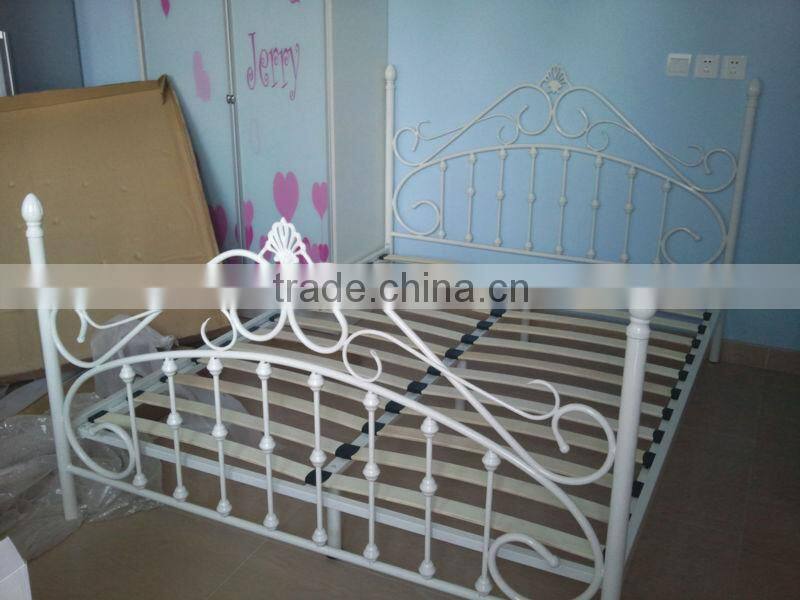 Modern Wrought Iron Beds Furniture