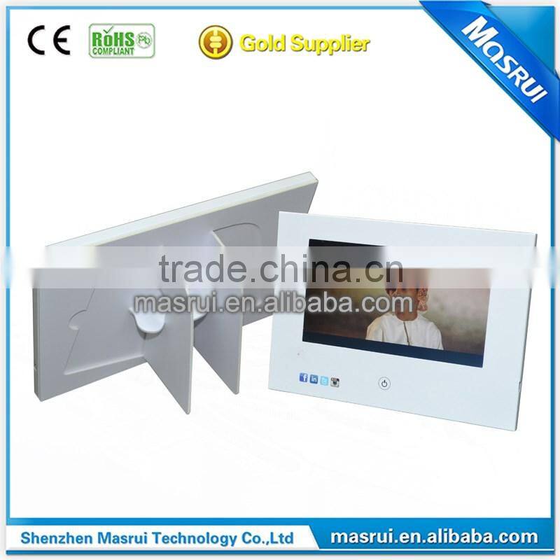 7"LCD Screen in a Bespoke Print POS Video Card