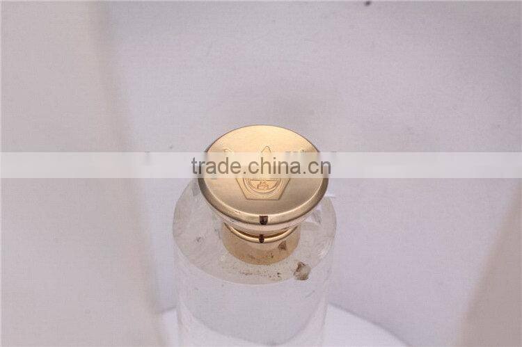 custom zinc alloy bottle cap