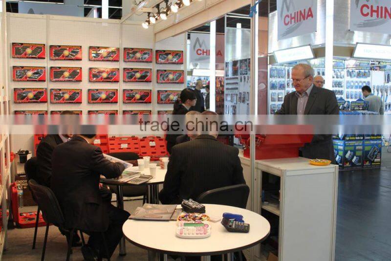 Wintools 82x3MM 820W Portable Wood Planer for Wood Cutting WT02053