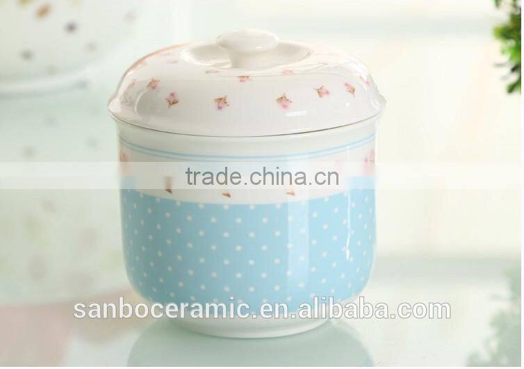 Chinese style home ceramic salt & sugar pot with lid, blue flower decal printing