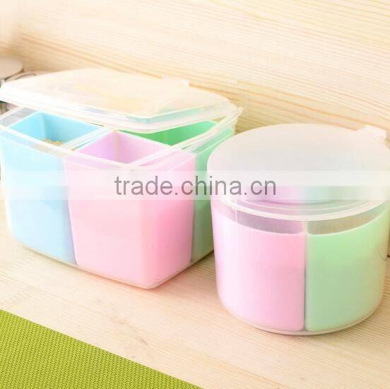 wholesale 4 cases plastic spice bottles wholesale seasoning bottle spice box with spoon