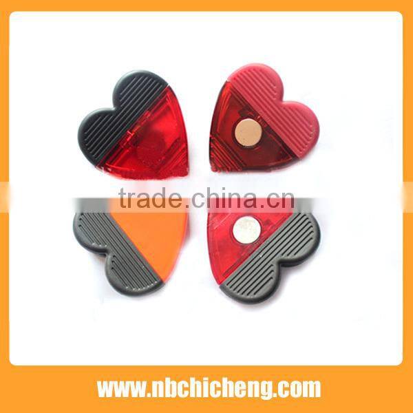Heart Shape Plastic Paper Magnet Magnetic Clip/Fridge Magnetic Clip