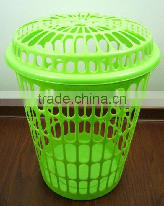 Round plastic laundry basket hamper with lid