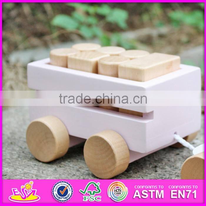 2016 new design wooden train pull toys for toddlers W05C076