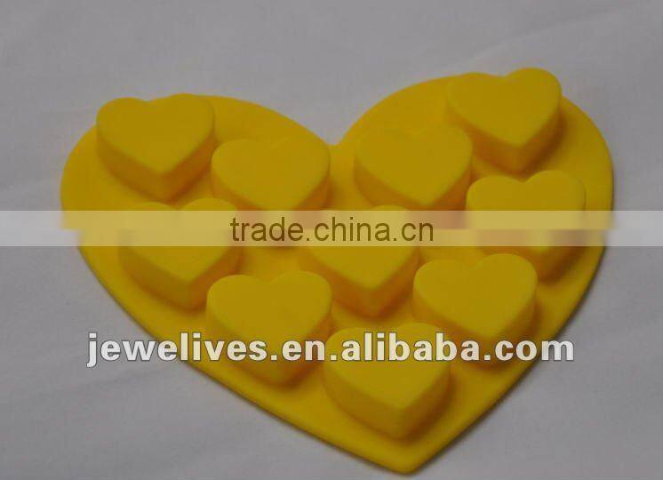 2013 fashion heart shape silicone ice cube tray