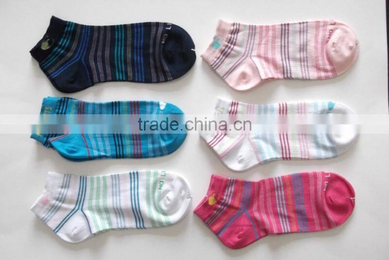 Cotton custom socks with logo