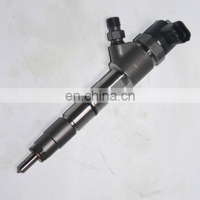 Injector CR-System 0445110365 for Changchai 2.8 80kW Dongfeng 4d28tc
