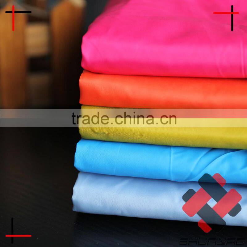 wholesale 210T Polyester taffeta fabric 57gsm good quality cheap lining fabric