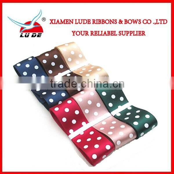 Gift packing use dot printed ribbon