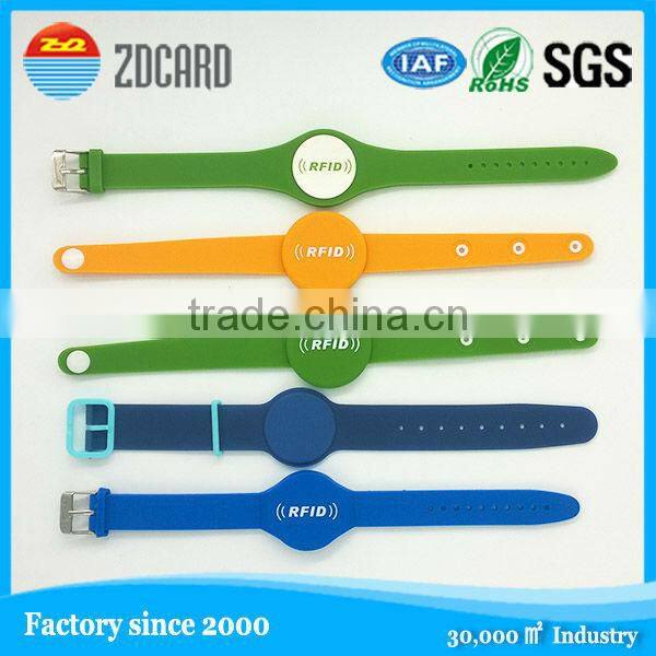 cheap price high quality custom nfc wristbands rfid silicone bracelets