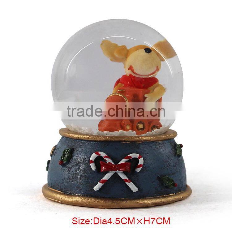 2015 New arrival resin 3d snow globe