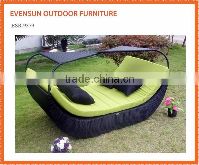 Outdoor furniture wicker sun lounge with cushion