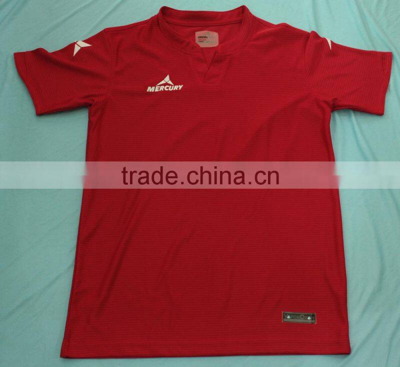 The newest polo t-shirt for man without button