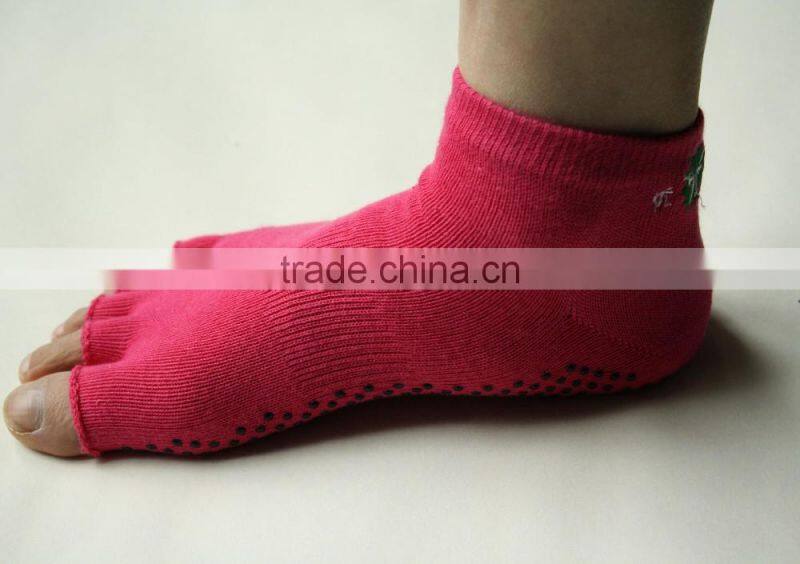 five toe Yoga Pilates non slip socks