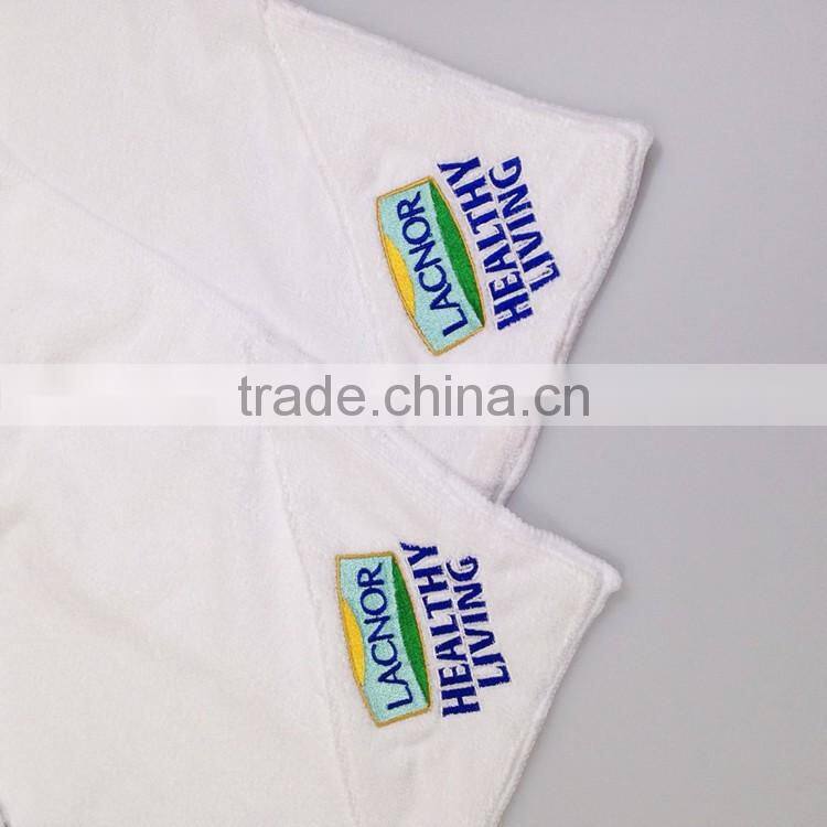 Custom logo gym towel in microfiber