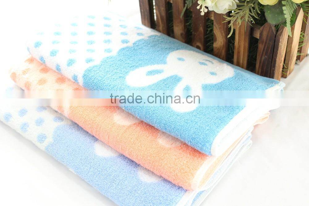 towel manufactory customized white rabbit pattern yarn-edyed pure cotton children towel