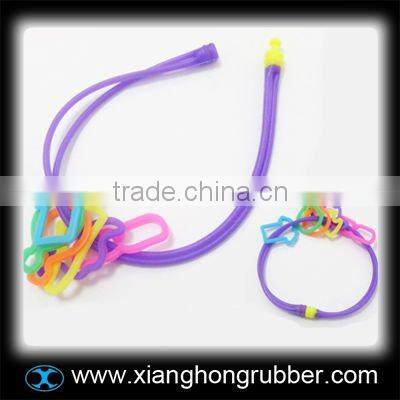 lovely silicone wristband with cartoon pendants