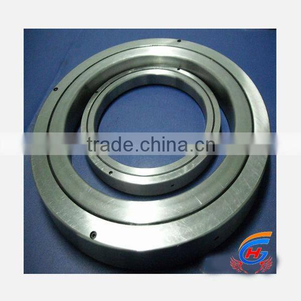 Crossed Roller Slewing Bearing (SISI1014)