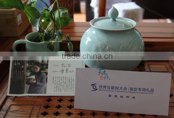 Longquan celadon Hand, load, and Internet Conference gifts