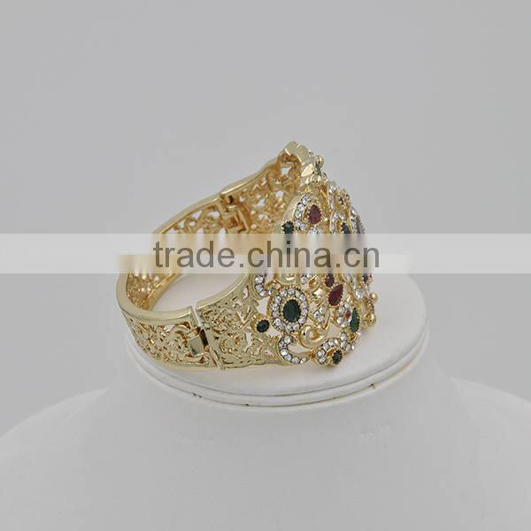 Fashion Jewelry Beautiful CZ Stone Gold Costume Jewelry Bracelet