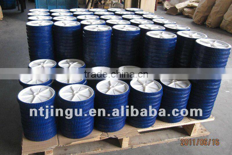 AB Exercise Wheel with Finger Handles