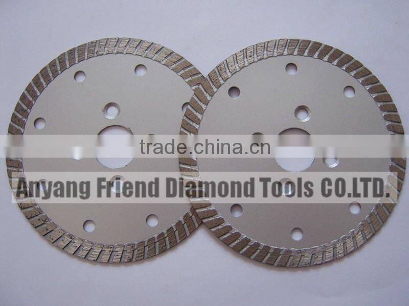 Sharp diamond circular saw blade for cutting stone and construction