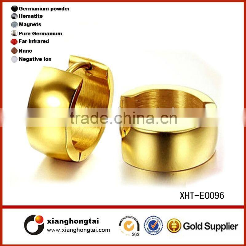 2014 New Arrive gold earring made of titanium