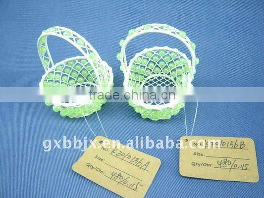 Round/Oval wire decorative with green pearl small happy birthday gift basket