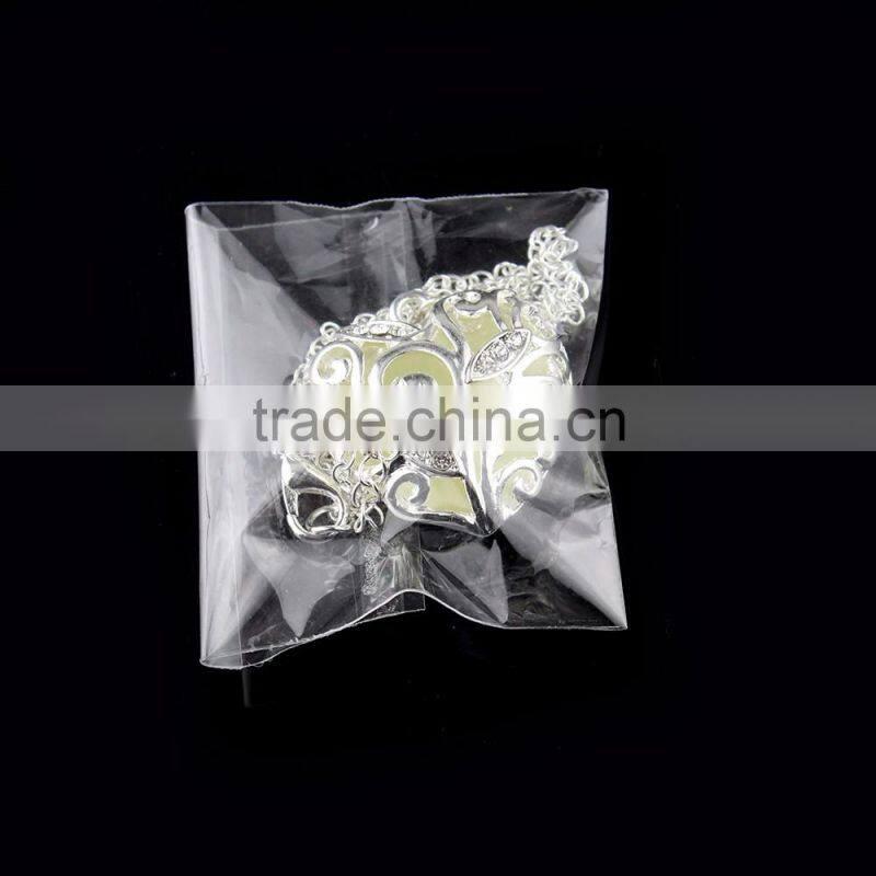 Silver glowing necklace Hollow glow in the dark heart pendant luminous necklace