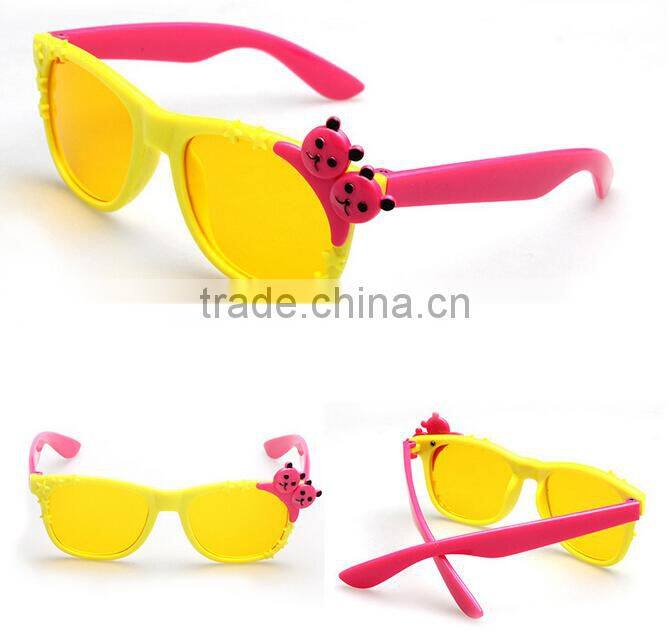 Wholesale Fashionable Kids Cartoon Sunglasses Plastic Frame Sun Glasses In Stock