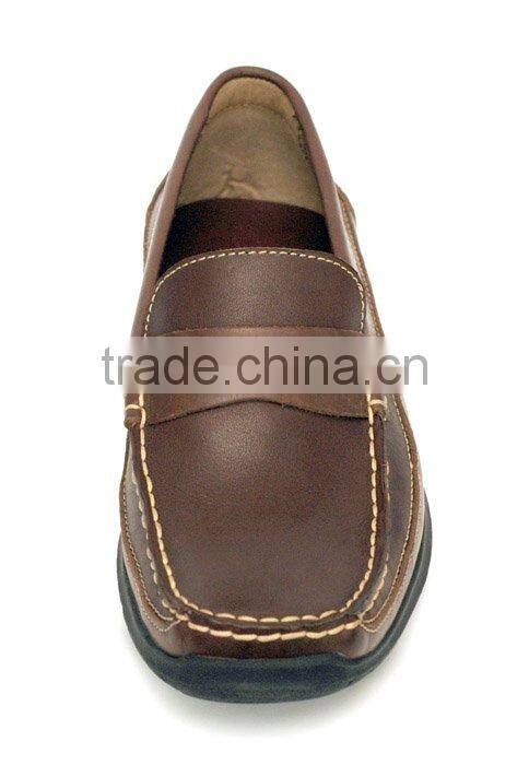 Leather boat shoes