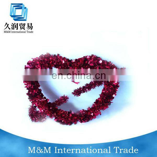 heart to heart Valentines Day hanging heart decoration