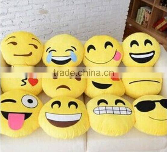 free sample 100 emoji/popular emoji pillow toys with cheap price and high quality