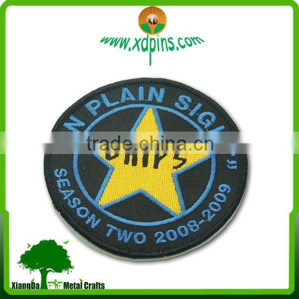 2016 Fashionable Cap Embroidery badges