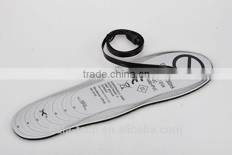 Battery heating insole
