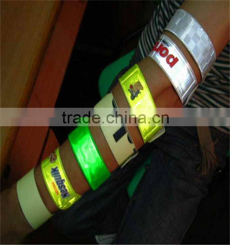 5015 fashion reflective wristband for safety