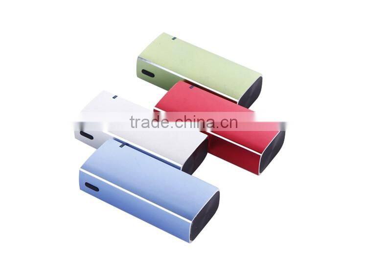 Metal fashion OEM Customized Logo5200mAh power bank , manufacturer price power banks