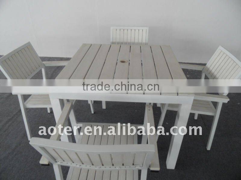 Aluminum garden set
